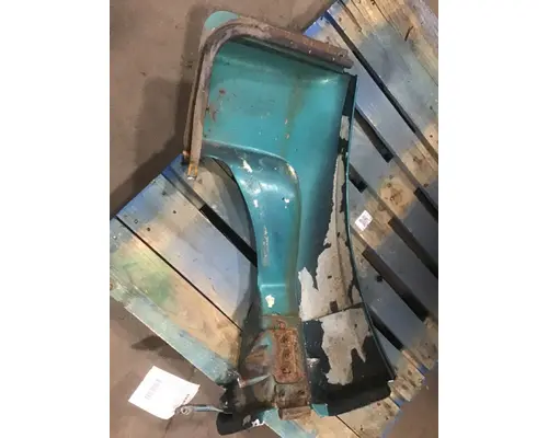 FORD F750 Fender Extension