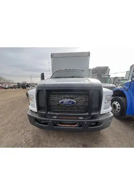 FORD F750 Grille
