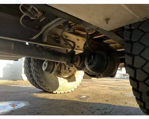 FORD F750 Hub