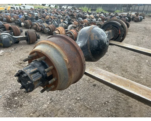 FORD F750 Hub