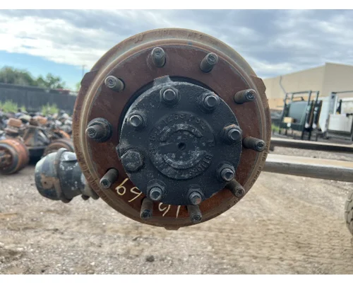 FORD F750 Hub