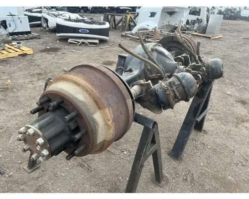 FORD F750 Hub
