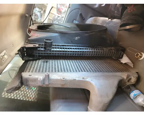 FORD F750 Intercooler