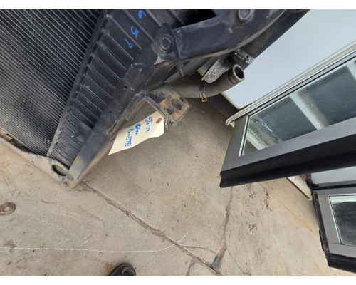 FORD F750 Intercooler