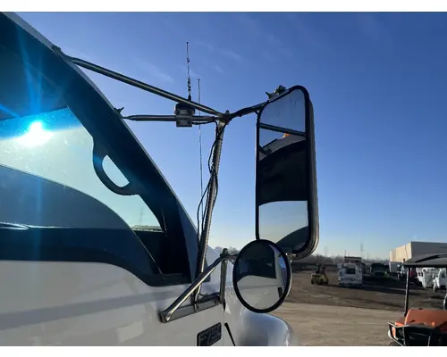 FORD F750 Mirror (Side View)