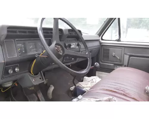 FORD F750 Truck For Sale