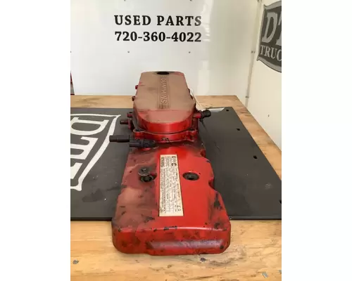 FORD F750 Valve Cover