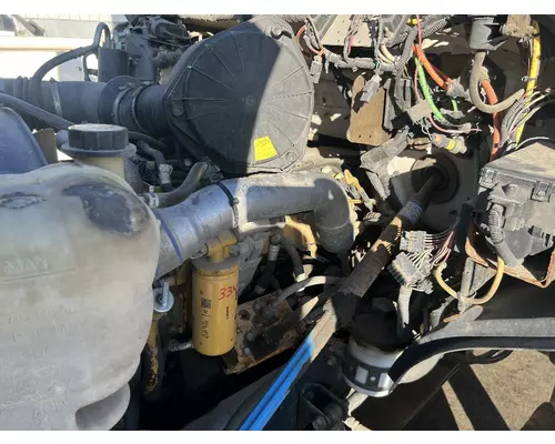 FORD F750 Valve Cover