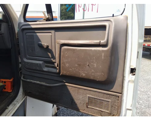 FORD F800 1987-1999 DOOR ASSEMBLY, FRONT