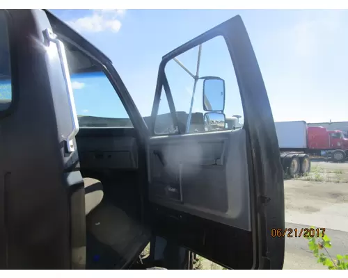 FORD F800 1987-1999 DOOR ASSEMBLY, FRONT