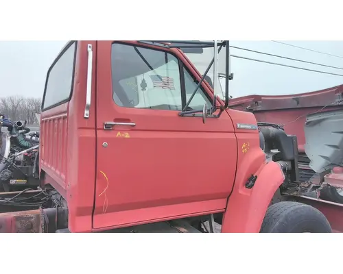 FORD F800 1987-1999 DOOR ASSEMBLY, FRONT