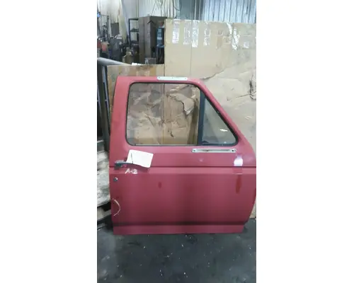 FORD F800 1987-1999 DOOR ASSEMBLY, FRONT