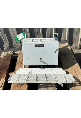 FORD F800 Battery Boxes