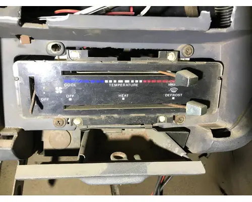 FORD F800 Cab Misc. Interior Parts