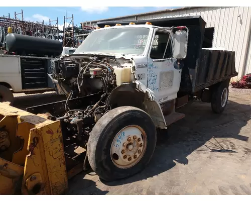 FORD F800 Cab