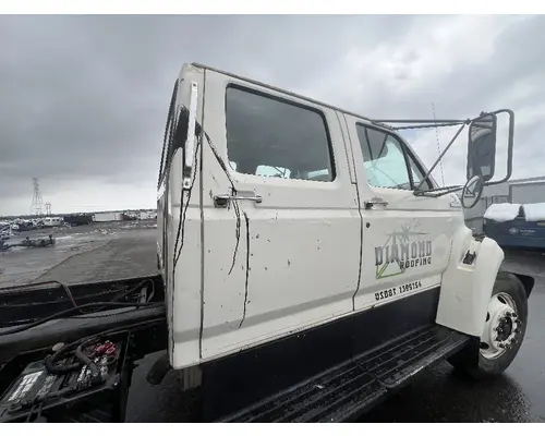 FORD F800 Cab
