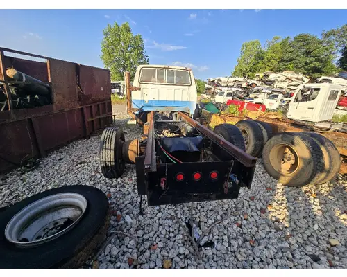 FORD F800 Complete Vehicle