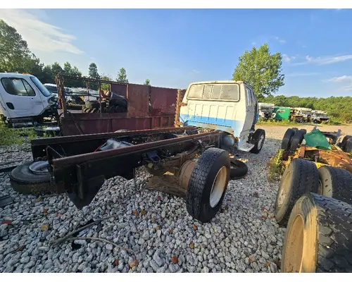 FORD F800 Complete Vehicle