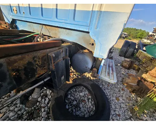 FORD F800 Complete Vehicle