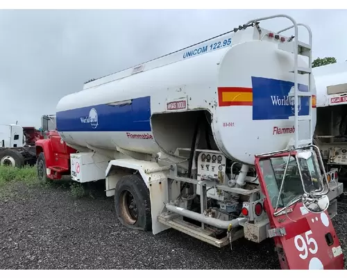 FORD F800 Complete Vehicle