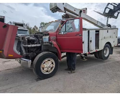 FORD F800 Complete Vehicle