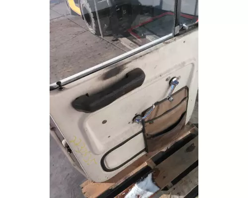 FORD F800 DOOR ASSEMBLY, FRONT