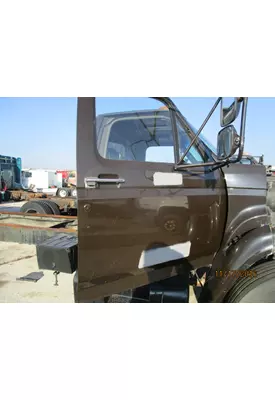 FORD F800 DOOR ASSEMBLY, FRONT