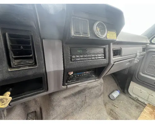 FORD F800 Dash Assembly