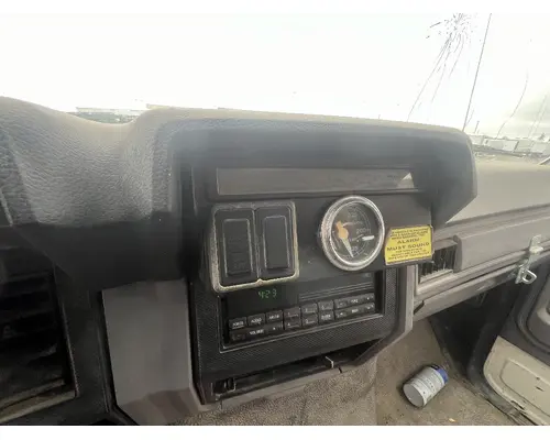 FORD F800 Dash Assembly
