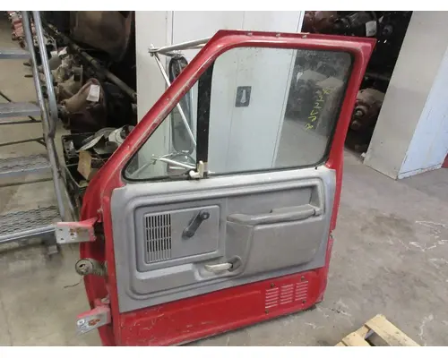 FORD F800 Door Assembly, Front