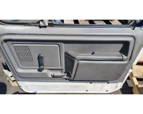 FORD F800 Door Assembly, Front