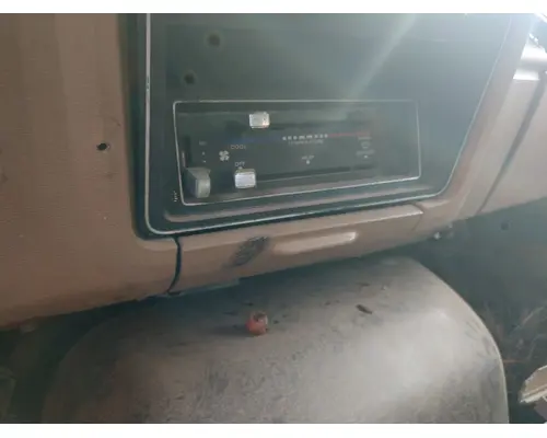FORD F800 ECM (HVAC)