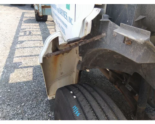 FORD F800 FENDER EXTENSION
