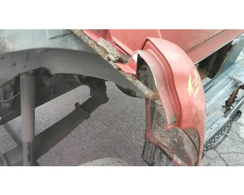 FORD F800 FENDER EXTENSION