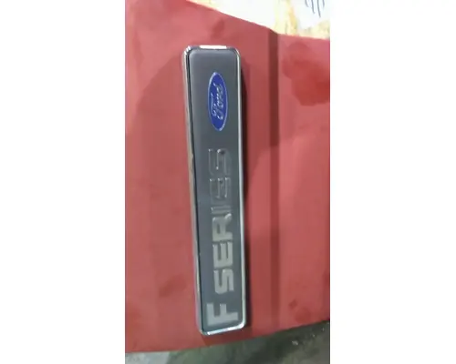 FORD F800 FENDER EXTENSION
