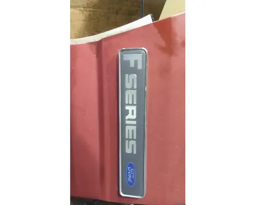FORD F800 FENDER EXTENSION