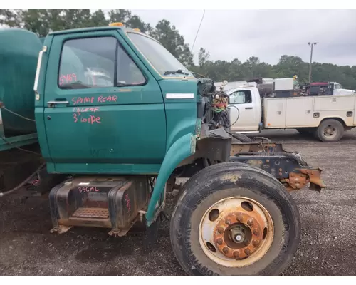 FORD F800 Fender Extension