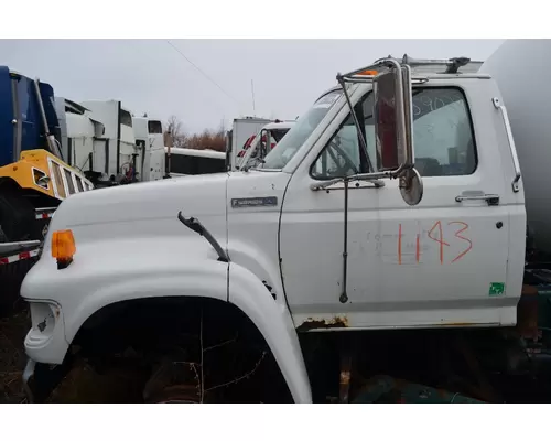 FORD F800 Fender Extension