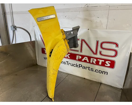 FORD F800 Fender Extension