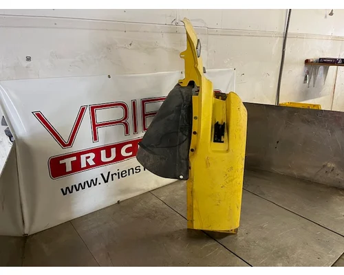 FORD F800 Fender Extension