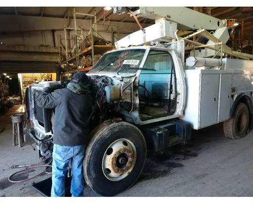 FORD F800 Fuel Tank