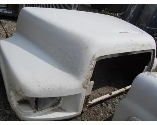 FORD F800 Hood - Used