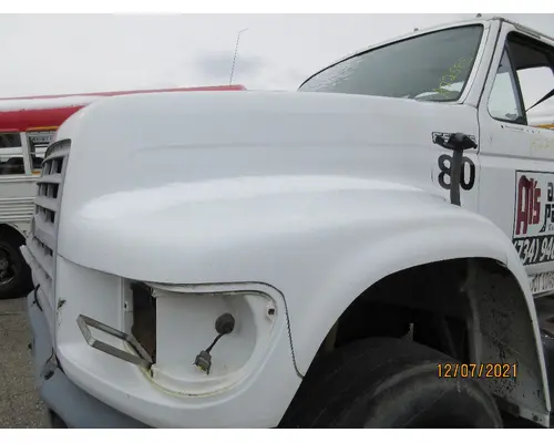 FORD F800 Hood