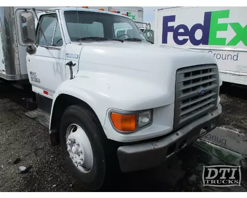 FORD F800 Hood