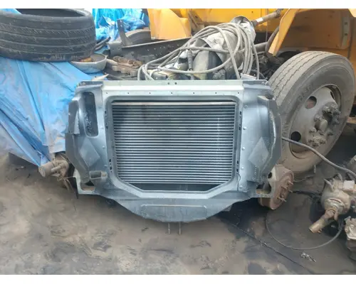 FORD F800 Intercooler