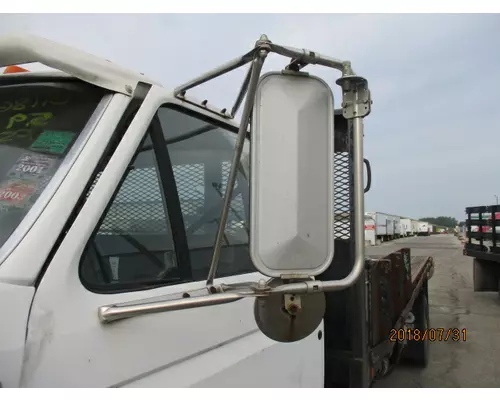 FORD F800 MIRROR ASSEMBLY CABDOOR