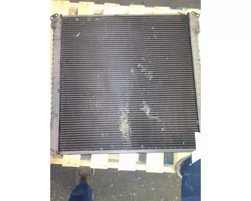 FORD F800 RADIATOR ASSEMBLY