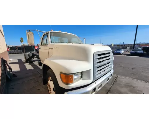 FORD F800 Vehicle For Sale