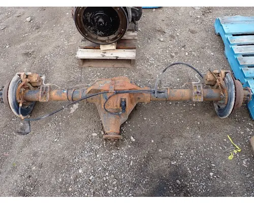 FORD FORD F250SD PICKUP Axle Assembly, Rear