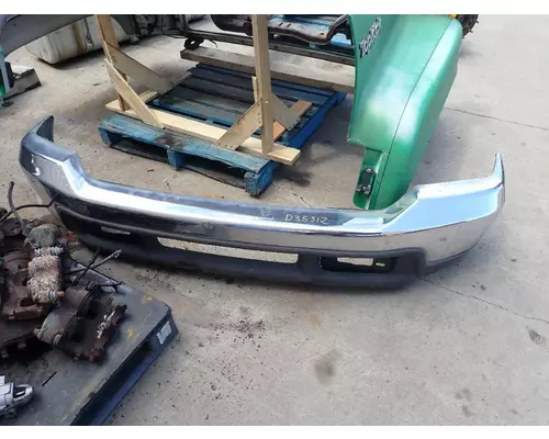 FORD FORD F550SD PICKUP Bumper Assembly, Front